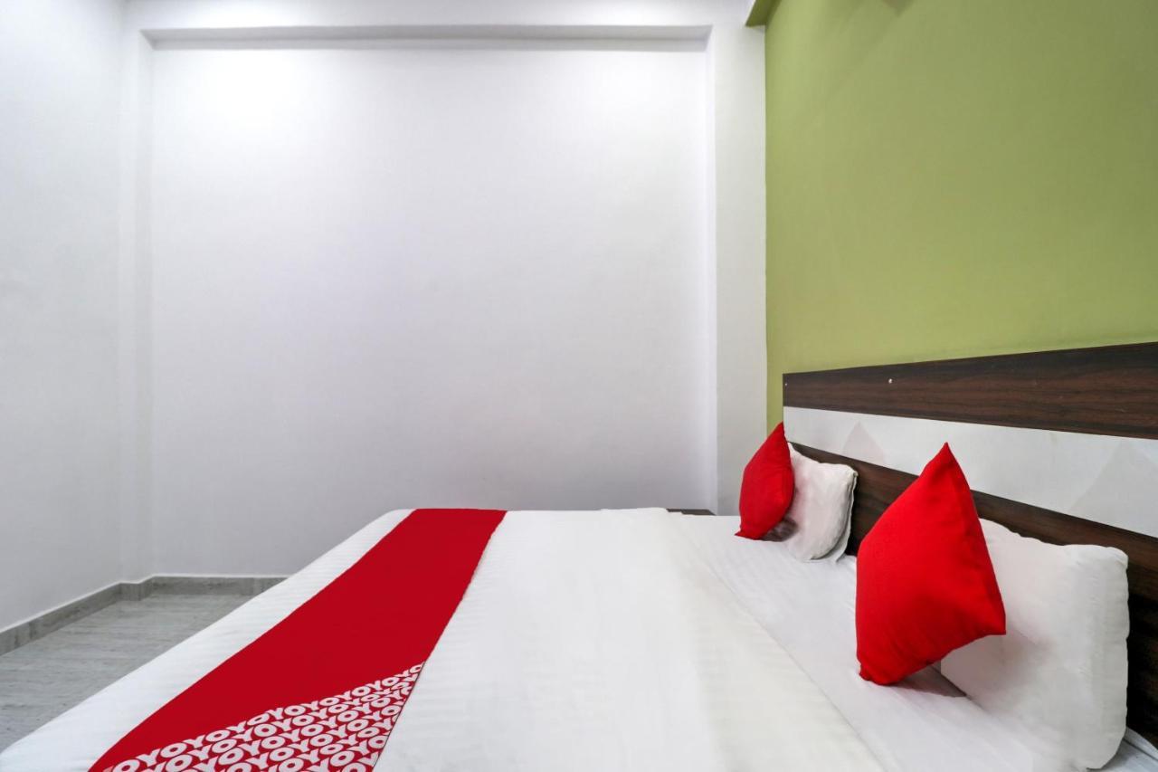 Hotel O 71370 White House Garhi Harsaru Экстерьер фото